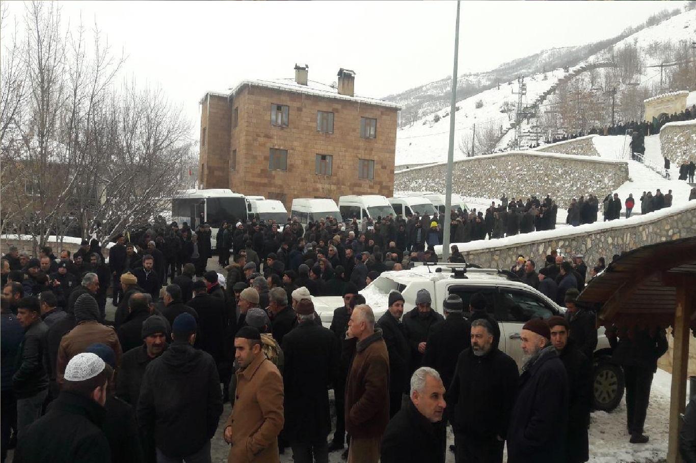 Bitlis Norşin Erentepe Mahallesi Şeyh Hafit Kur'an Kursu önü